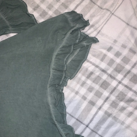 Green embroidered boho peasant top - Picture 5 of 6